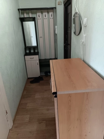 Снять квартиру в районе Дзержинский в Новосибирске. Вариант № 3143639, 8, площадь -  квм, цена 23000 рублей