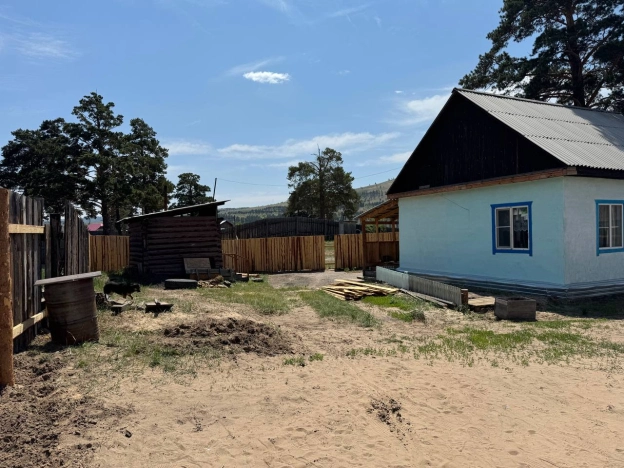 Купить дом на улице Белокаменная в Улан-Удэ. Вариант № 23770, 9, площадь -  квм, цена 3500000 рублей