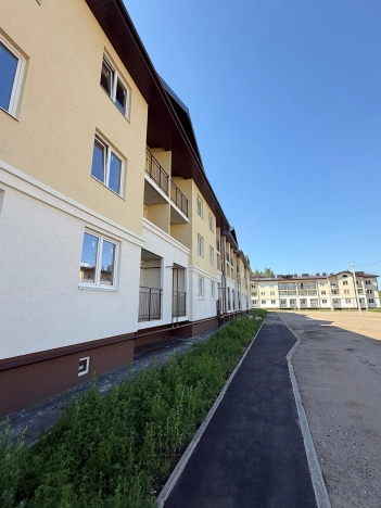 Купить трехкомнатную квартиру на улице Молодёжная в Владимирской области. Вариант № 7591786, 8, площадь -  квм, цена 7533000 рублей