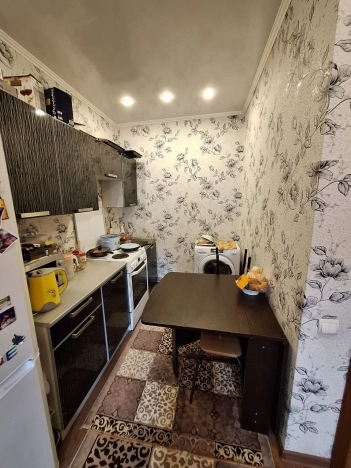 Купить квартиру в Тобольске. Вариант № 7795894, 1, площадь -  квм, цена 3600000 рублей