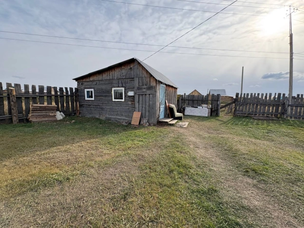 Купить земельный участок на улице Рейдовая в Улан-Удэ. Вариант № 7245274, 4, площадь -  квм, цена 600000 рублей