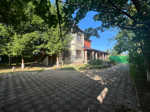 Купить дом в Москве. Вариант № 12160, 4, площадь - квм, цена 27000000 рублей