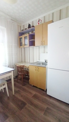 Купить комнату в Омске. Вариант № 8140031, 6, площадь -  квм, цена 1900000 рублей