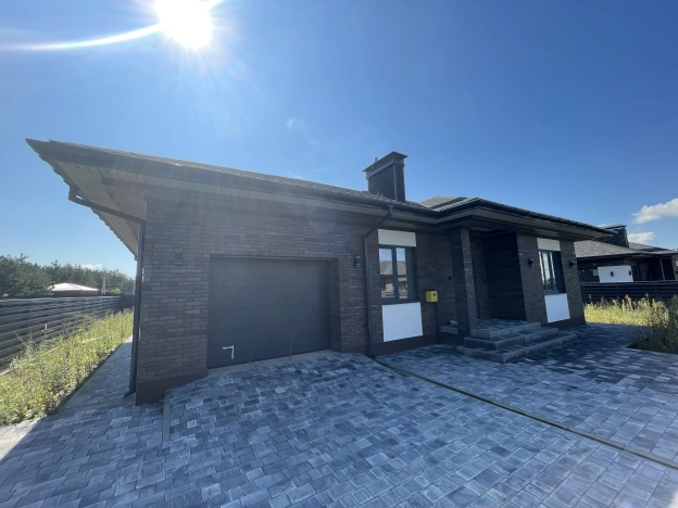 Купить дом в Воронеже. Вариант № 2555939, 12, площадь -  квм, цена 12000000 рублей