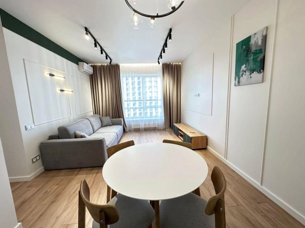 Купить квартиру в Москве. Вариант № 9234853, 7, площадь - квм, цена 23200000 рублей