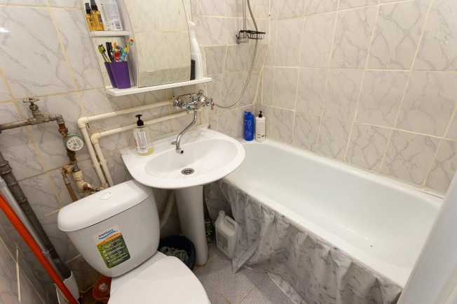 Купить квартиру на улице Почаевская в Владимире. Вариант № 9384962, 8, площадь -  квм, цена 3450000 рублей