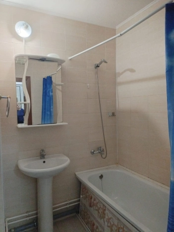 Купить однокомнатную квартиру в районе Приморский в Санкт-Петербурге. Вариант № 9378995, 18, площадь -  квм, цена 8300000 рублей