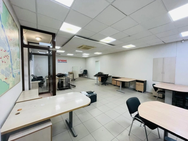 Купить коммерческую недвижимость свободного назначения в Новосибирске. Вариант № 11987, 3, площадь -  квм, цена 19880000 рублей