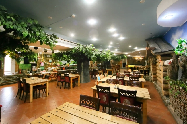 Купить готовый бизнес в Калуге. Вариант № 12128, 18, площадь - квм, цена 299000000 рублей