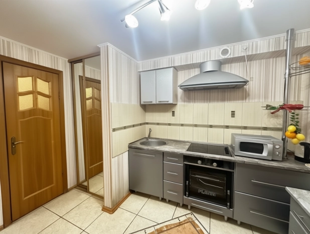 . Вариант № 6650467, 0, площадь - 32.3 квм, цена 4500000 рублей