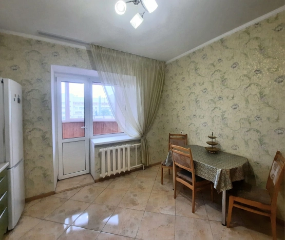 Снять квартиру в Брянской области. Вариант № 9832441, 2, площадь - квм, цена 23000 рублей