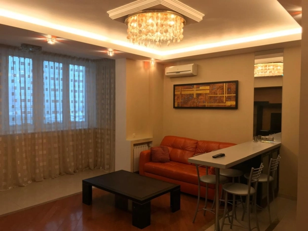 Купить квартиру в Москве. Вариант № 9943800, 16, площадь - квм, цена 36000000 рублей