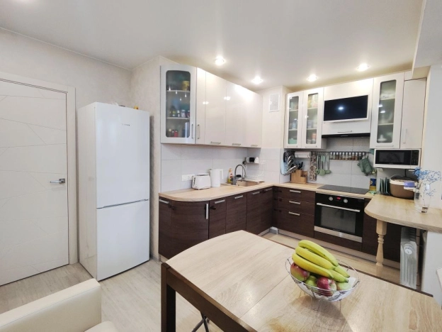 Купить двухкомнатную квартиру у метро Сходня в Химках. Вариант № 8431762, 0, площадь -  квм, цена 11400000 рублей