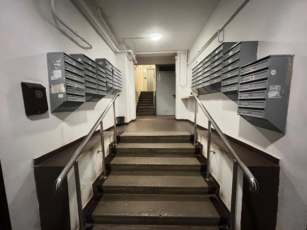 Купить квартиру в Москве. Вариант № 10419760, 36, площадь -  квм, цена 27200000 рублей