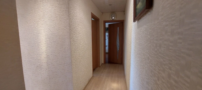 Купить трехкомнатную квартиру на улице Молодёжная в Владимирской области. Вариант № 8938912, 6, площадь -  квм, цена 2000000 рублей