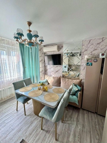 Купить квартиру в Москве. Вариант № 10011784, 2, площадь -  квм, цена 19100000 рублей