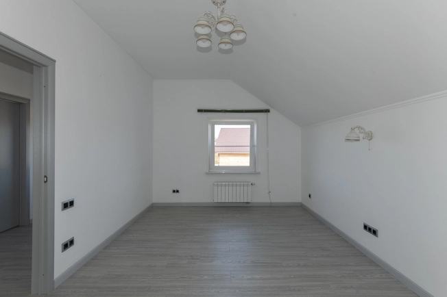 Купить дом в Пушкине. Вариант № 33572, 33, площадь -  квм, цена 24990000 рублей