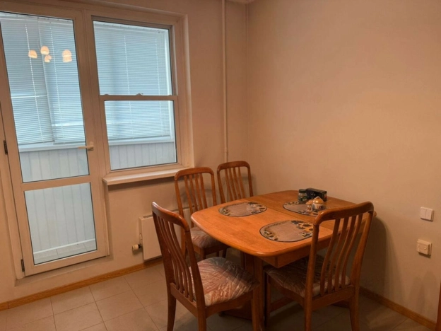 Купить квартиру в Москве. Вариант № 10348193, 1, площадь -  квм, цена 22000000 рублей