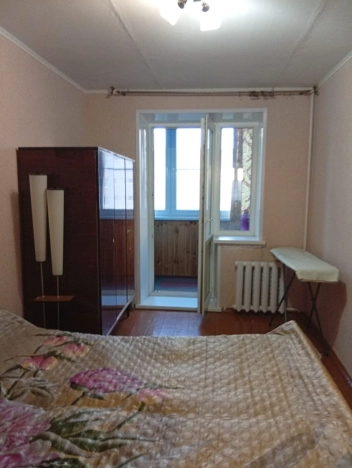 Купить трехкомнатную квартиру в Старом Осколе. Вариант № 6976371, 3, площадь -  квм, цена 3999998 рублей