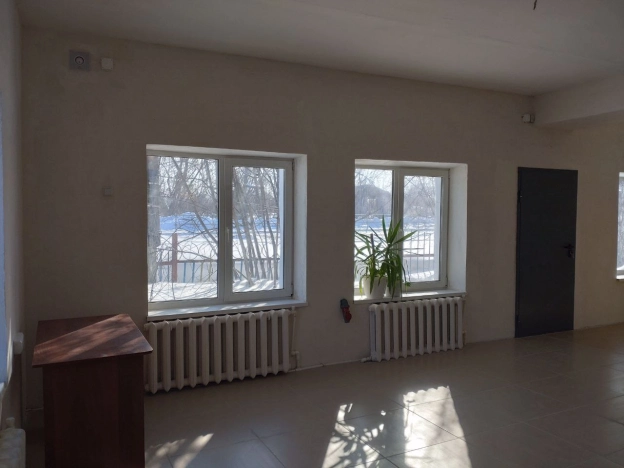 Снять коммерческую недвижимость в Тобольске. Вариант № 34985, 4, площадь -  квм, цена 50000 рублей