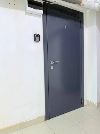 Купить квартиру на вторичке на улице Автомобильный проезд в Москве. Вариант № 10683740, 8, площадь - квм, цена 3000000 рублей