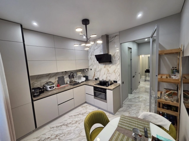 Купить квартиру в Москве. Вариант № 9967248, 4, площадь - квм, цена 54700000 рублей