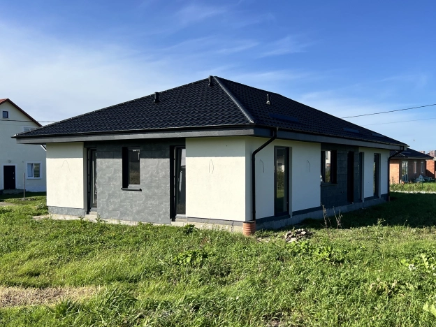 Купить дом в Калининграде. Вариант № 5399926, 25, площадь -  квм, цена 9600000 рублей