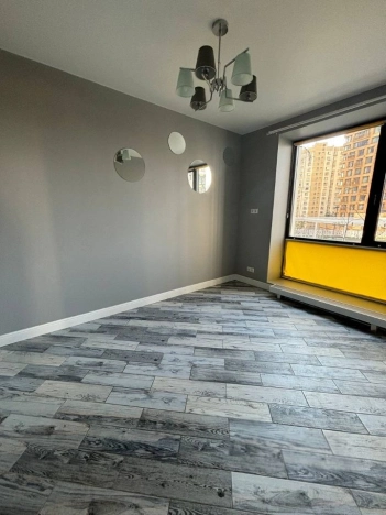 Купить квартиру в Москве. Вариант № 10720052, 8, площадь - квм, цена 25800000 рублей