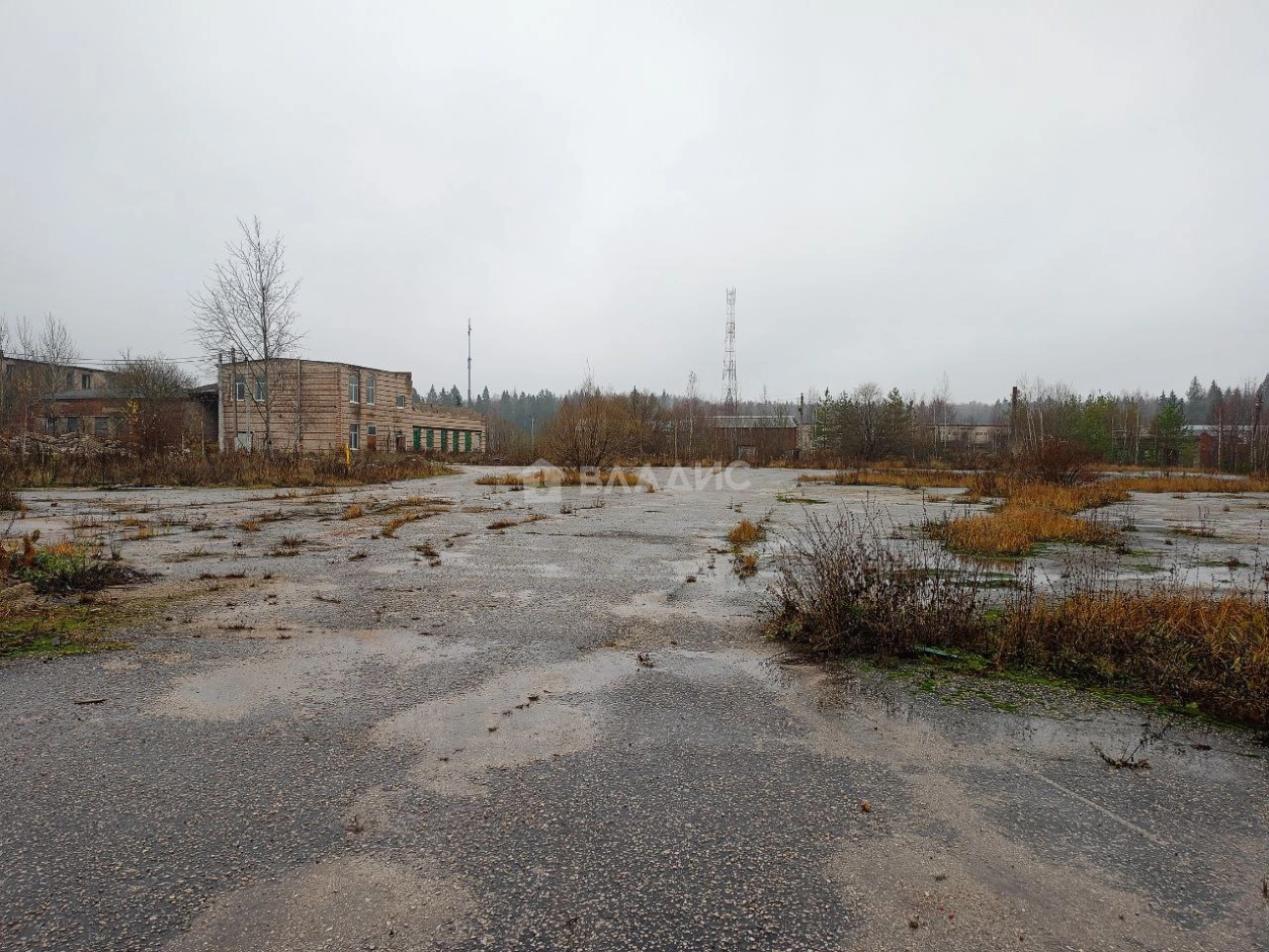 Photo https://36000382-a1c2-4a8a-a109-3fc3bfc73cf7.selcdn.net/App/Entity/ObjectRealty/ObjectRealty/XQ/0c9b4bc1-d2e8-418e-9a5a-af7dba2b5d77/UULp2VzUsalmuYqRWnoT01r3pjMV0QNuSayFhE73.jpg.compressed.webp