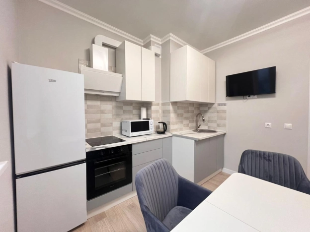 Снять квартиру на улице Садовническая в Москве. Вариант № 10492478, 13, площадь -  квм, цена 45000 рублей