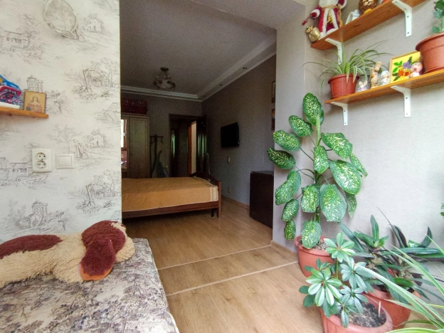 Купить трехкомнатную квартиру в районе Кировский в Ростове-на-Дону. Вариант № 523151, 6, площадь -  квм, цена 5799000 рублей