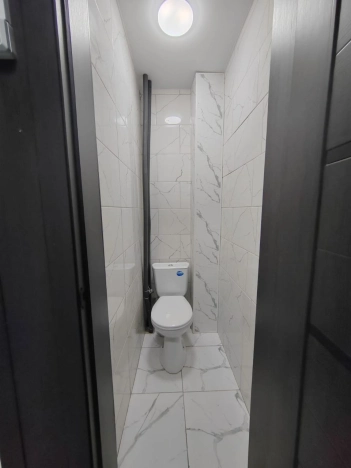 Купить однокомнатную квартиру в Новосибирской области. Вариант № 10405628, 8, площадь -  квм, цена 2300000 рублей