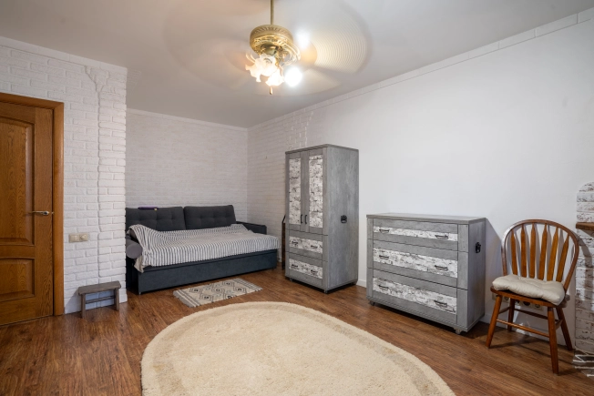 Купить квартиру в Москве. Вариант № 8860213, 1, площадь - квм, цена 12500000 рублей