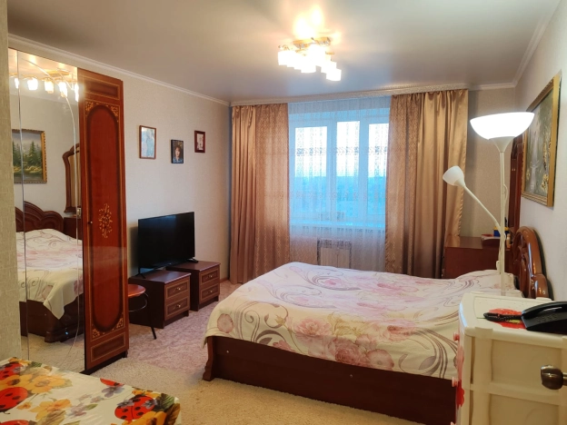 Купить трехкомнатную квартиру в Республике Башкортостан. Вариант № 8384216, 7, площадь -  квм, цена 5750000 рублей