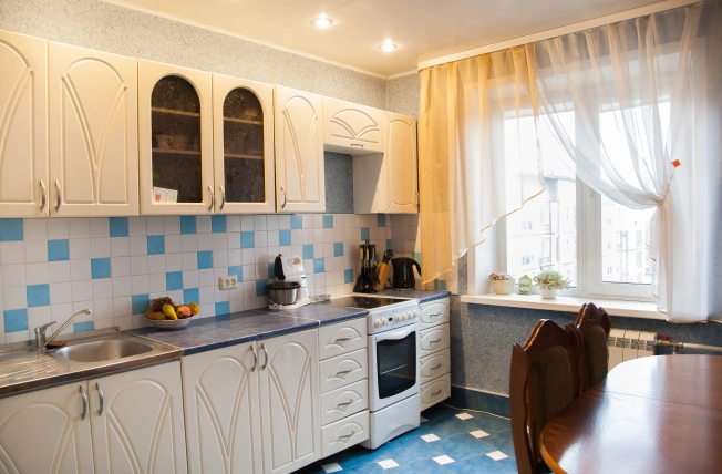 Купить трехкомнатную квартиру на улице Ильи Мухачева в Бийске. Вариант № 8511273, 6, площадь -  квм, цена 7150000 рублей