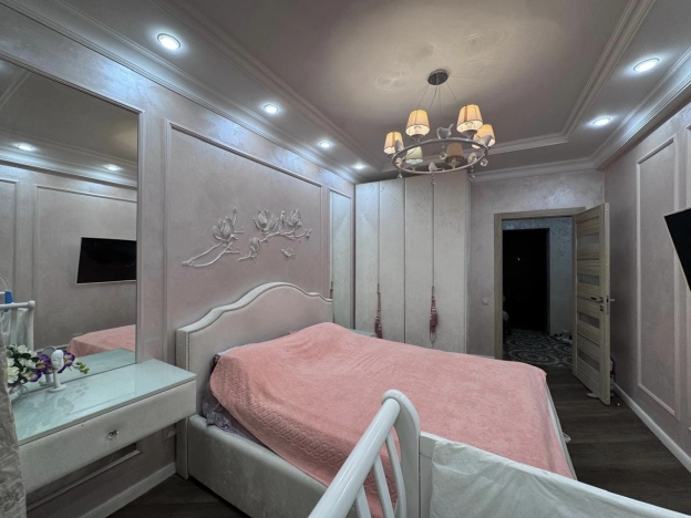 Купить квартиру на вторичке в Уфе. Вариант № 8708745, 7, площадь -  квм, цена 12480000 рублей