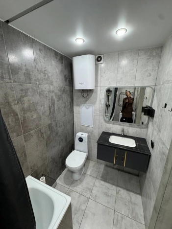 Купить квартиру на улице Комарова в Улан-Удэ. Вариант № 9051782, 19, площадь -  квм, цена 6550000 рублей