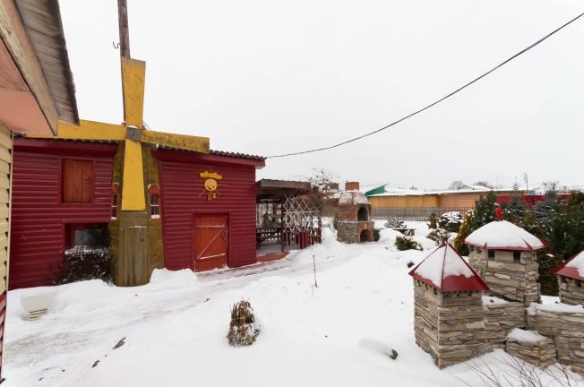 Купить дом в Микрорайоне Восточный, Тобольск в Тобольске. Вариант № 19660, 32, площадь -  квм, цена 9000000 рублей