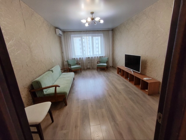 Купить двухкомнатную квартиру на улице Шишкова в Воронеже. Вариант № 922965, 1, площадь -  квм, цена 6500000 рублей