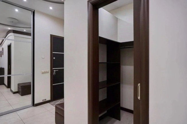 Купить квартиру в ЗАО в Москве. Вариант № 7773672, 8, площадь -  квм, цена 41700000 рублей