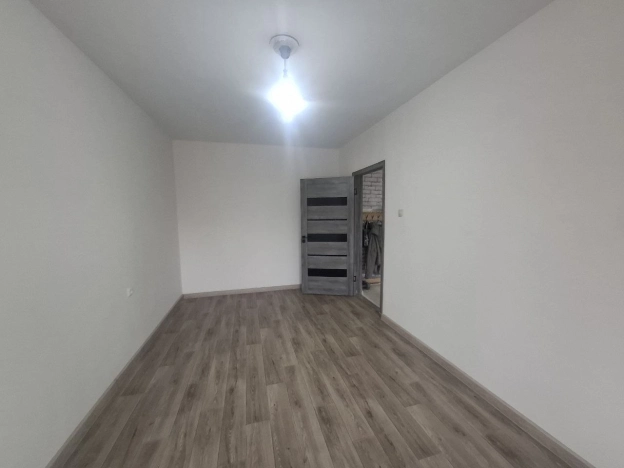 Купить двухкомнатную квартиру в Иркутской области. Вариант № 9423921, 2, площадь -  квм, цена 4800000 рублей