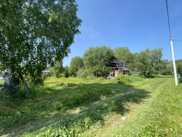 Купить земельный участок в Тобольске. Вариант № 7518252, 3, площадь -  квм, цена 300000 рублей