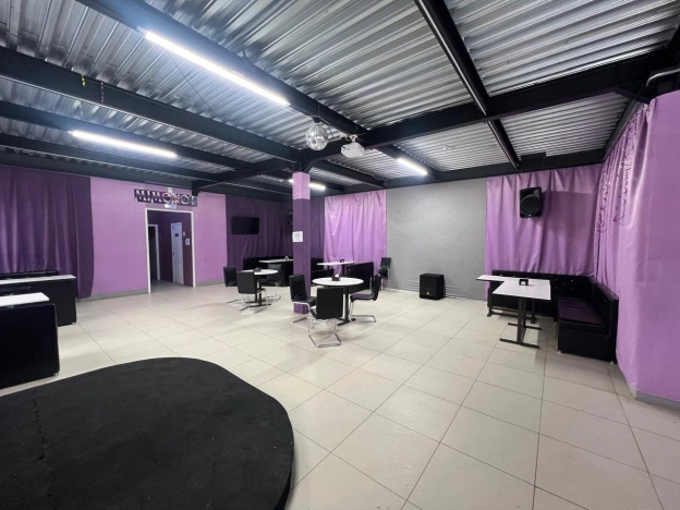 Купить коммерческую недвижимость свободного назначения в Сыктывкаре. Вариант № 30912, 11, площадь -  квм, цена 10500000 рублей