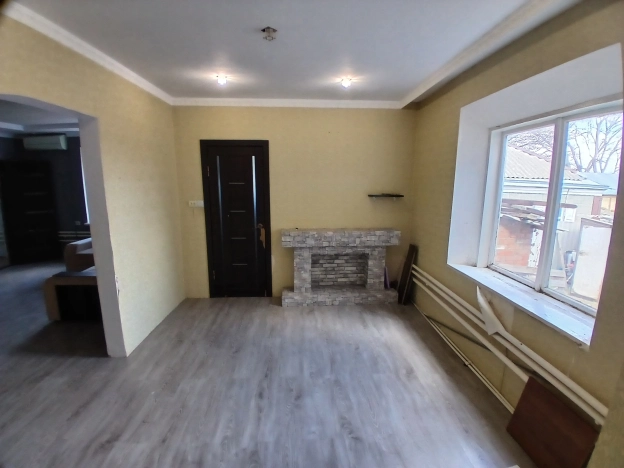 Купить дом на улице Чкалова в Краснодарском крае. Вариант № 24442, 12, площадь -  квм, цена 3900000 рублей