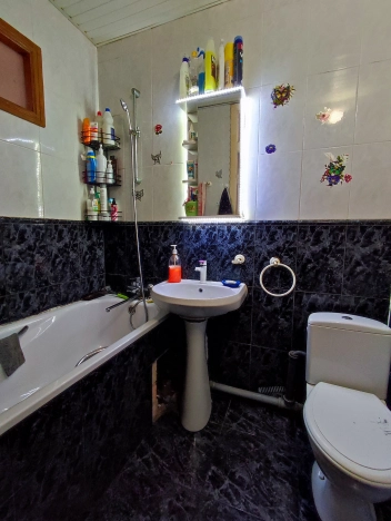 Купить трехкомнатную квартиру в Керчи. Вариант № 34636, 12, площадь - квм, цена 6149000 рублей