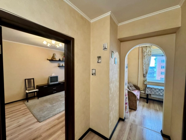 Купить квартиру в Москве. Вариант № 9900496, 3, площадь -  квм, цена 9470000 рублей