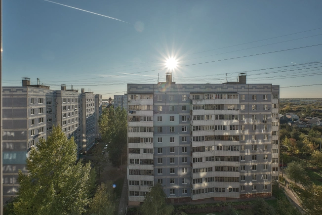 Купить однокомнатную квартиру на улице Сельских Строителей в Рязани. Вариант № 2481221, 12, площадь -  квм, цена 3450000 рублей