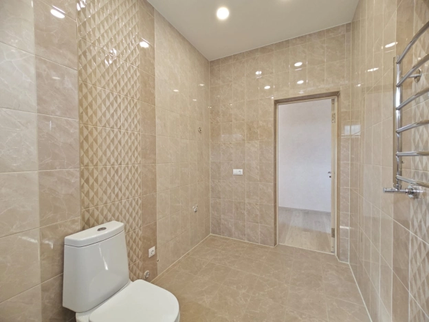 Купить дом на улице Дачная в Калуге. Вариант № 36034, 10, площадь -  квм, цена 10990000 рублей