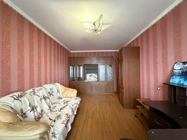 Купить квартиру в Белгороде. Вариант № 10214081, 4, площадь -  квм, цена 4850000 рублей