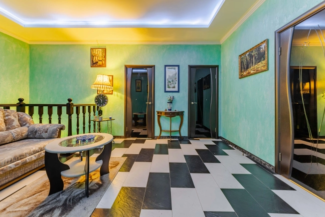 Купить дом в Санкт-Петербурге. Вариант № 8613613, 16, площадь -  квм, цена 34800000 рублей